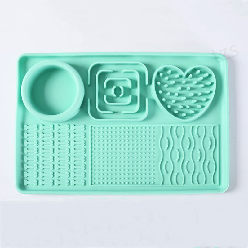 Multifunctional Solid-Color Silicone Pet Feeding Bowl