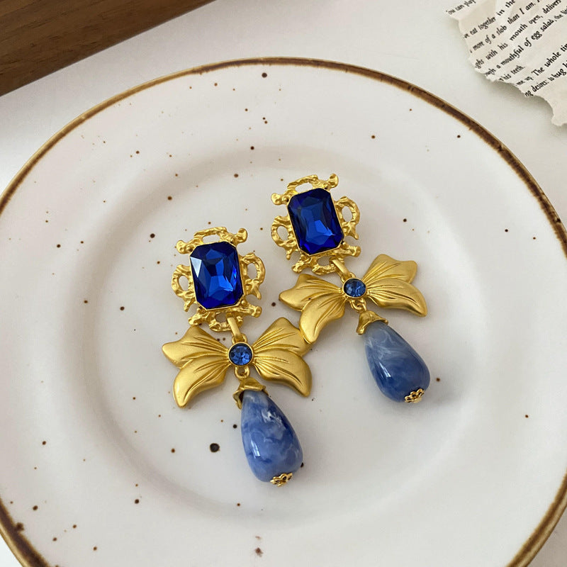 Elegant Vintage Medieval Earrings For Women Niche Premium Studs Retro Jewelry