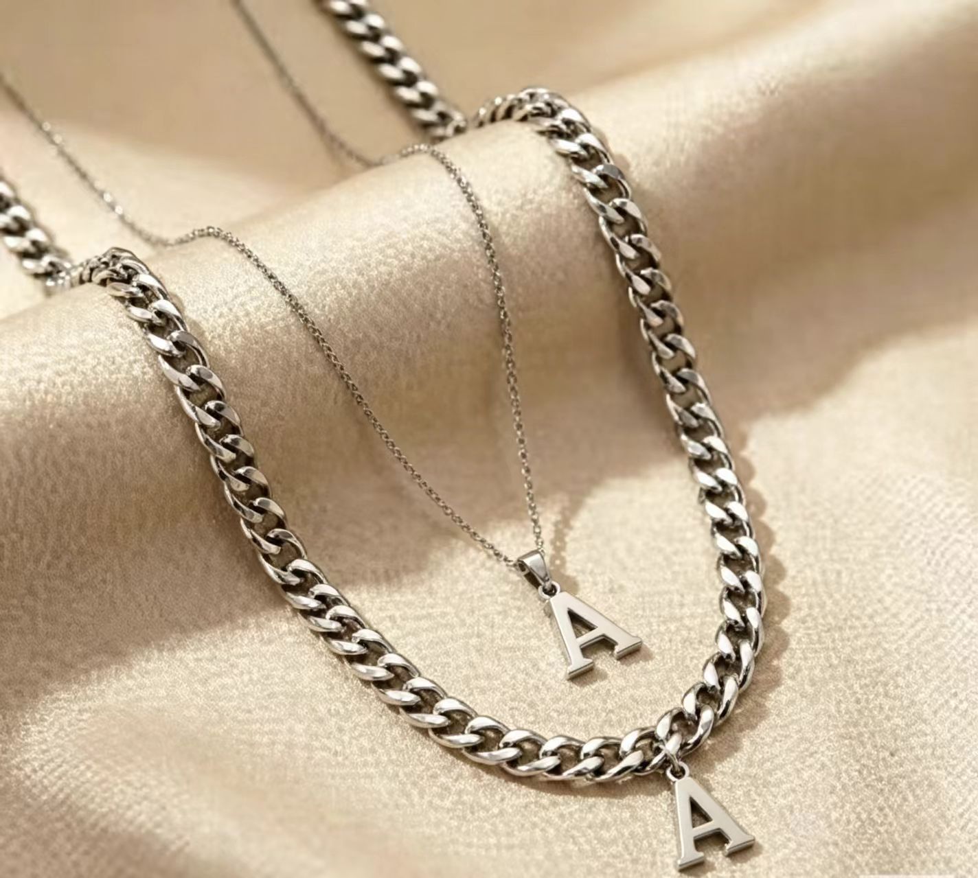 New 26-letter Pendant Sweater Chain Necklace
