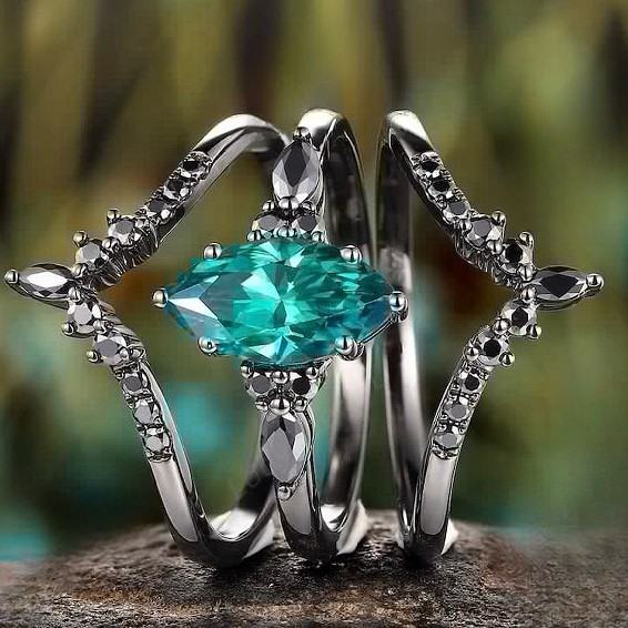 Fashion Three-piece Set Green Star Ring Women's Accessories