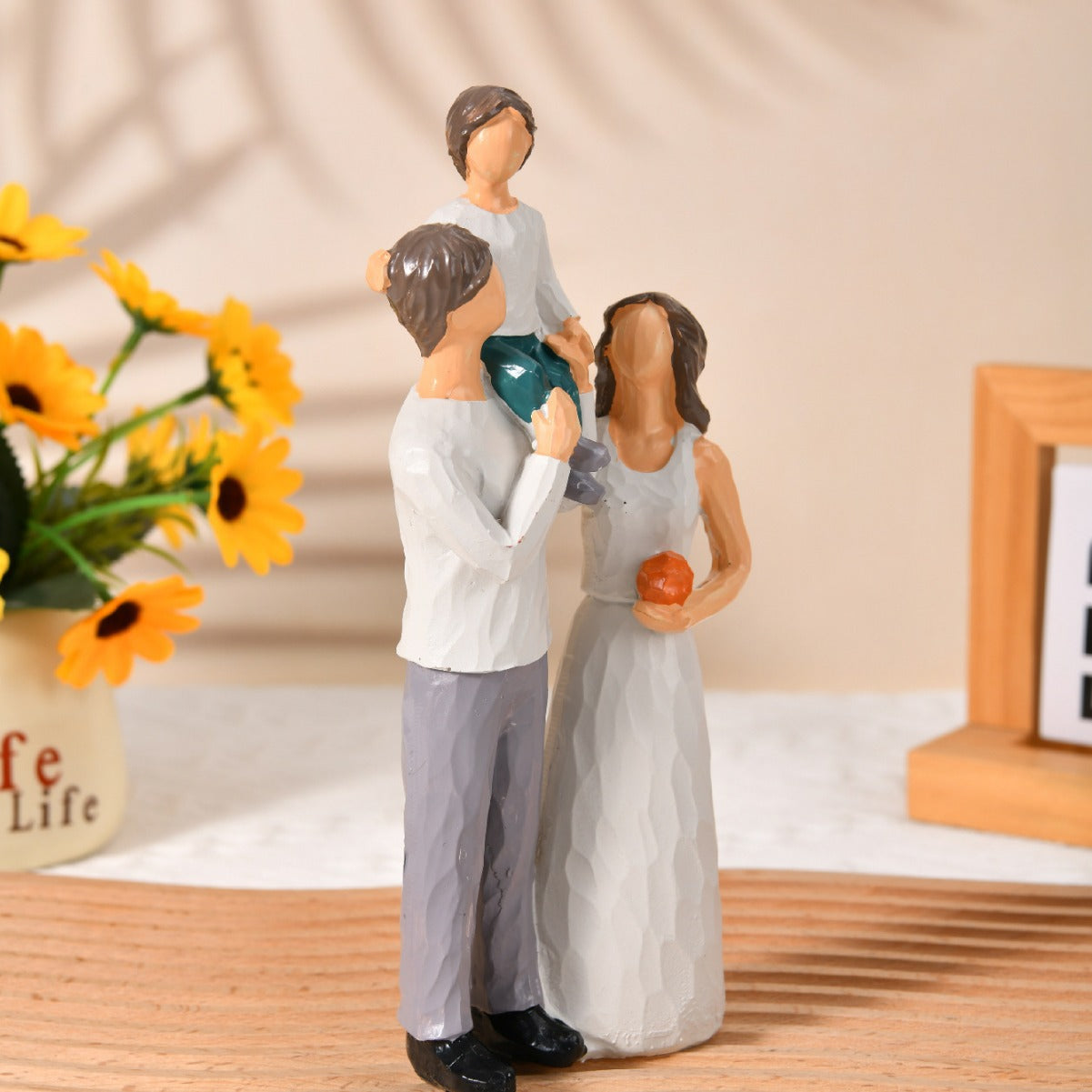 Family Statue Home Decor Gift Resin Craft Ornament