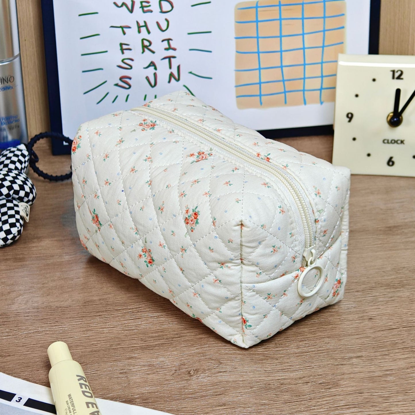 Printed Quilted Makeup Large Capacity Portable Toiletry Bag For Travel
