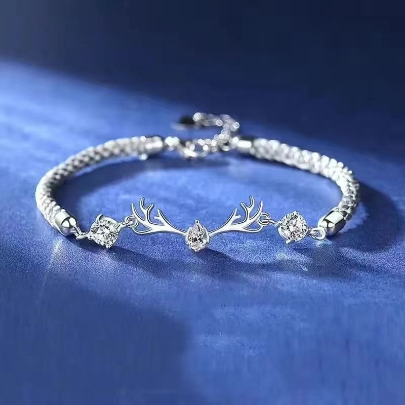 Colorless Bracelet As A Birthday Gift For Your Best Friend And Girlfriend