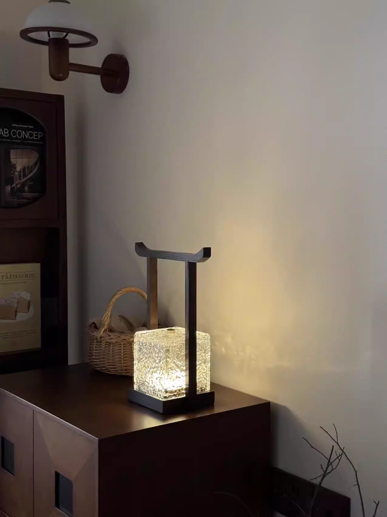 Portable Handheld Water-Pattern Retro-Style Solid Wood Charging Desk Lamp