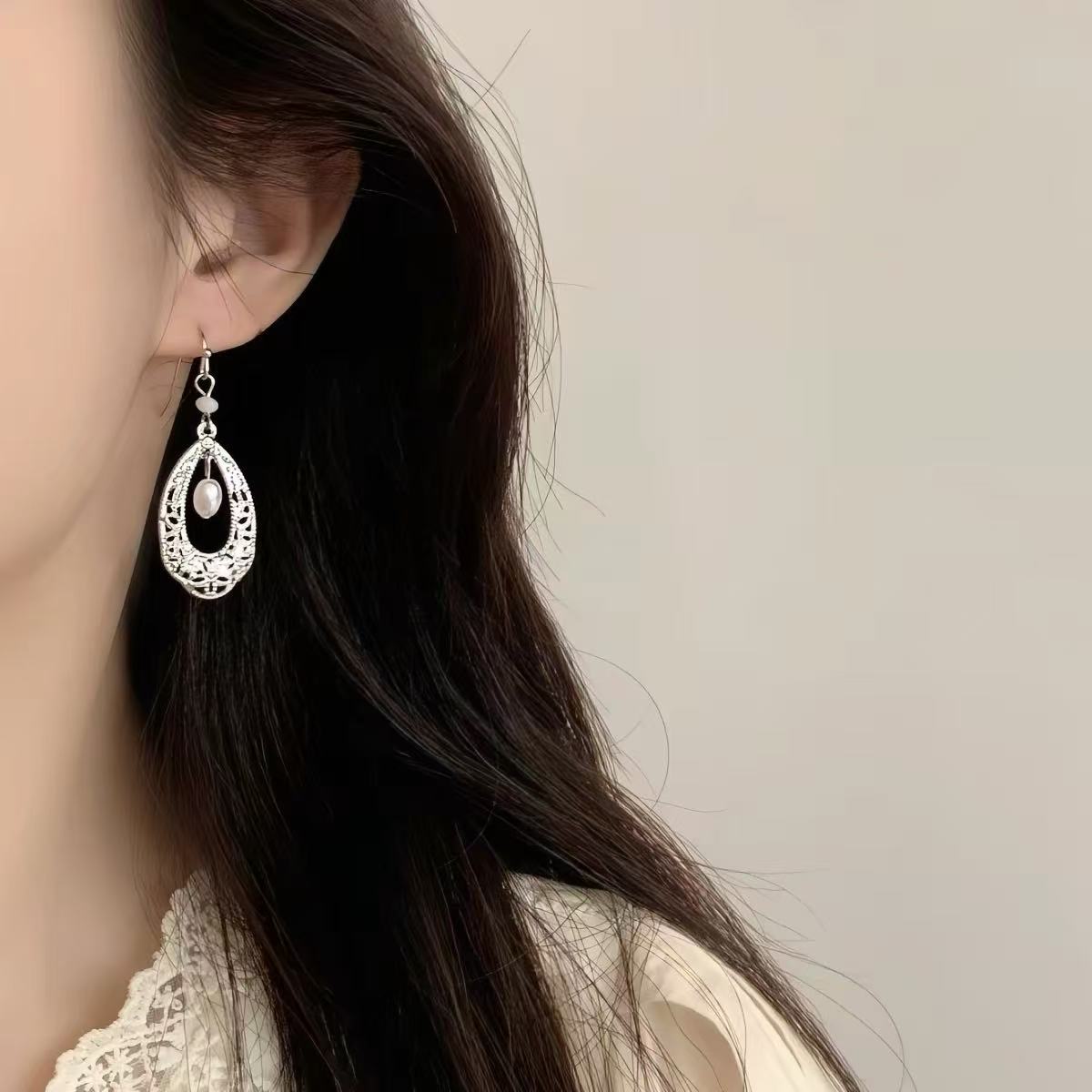 1 Pair 999 Sterling Silver Hollow Teardrop Natural Pearl Earrings, Retro French Style, Perfect For Daily Wear & Valentine's Gifts