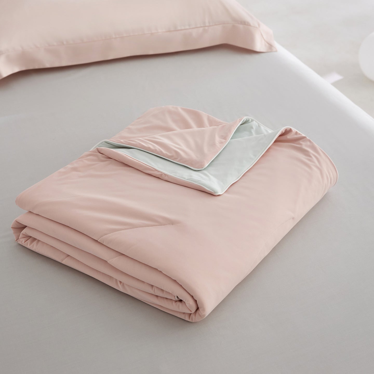 Class A Ultra-soft Soybean Fiber Summer Quilt Nylon-spandex Cool-touch Silk Summer Cooling Quilt