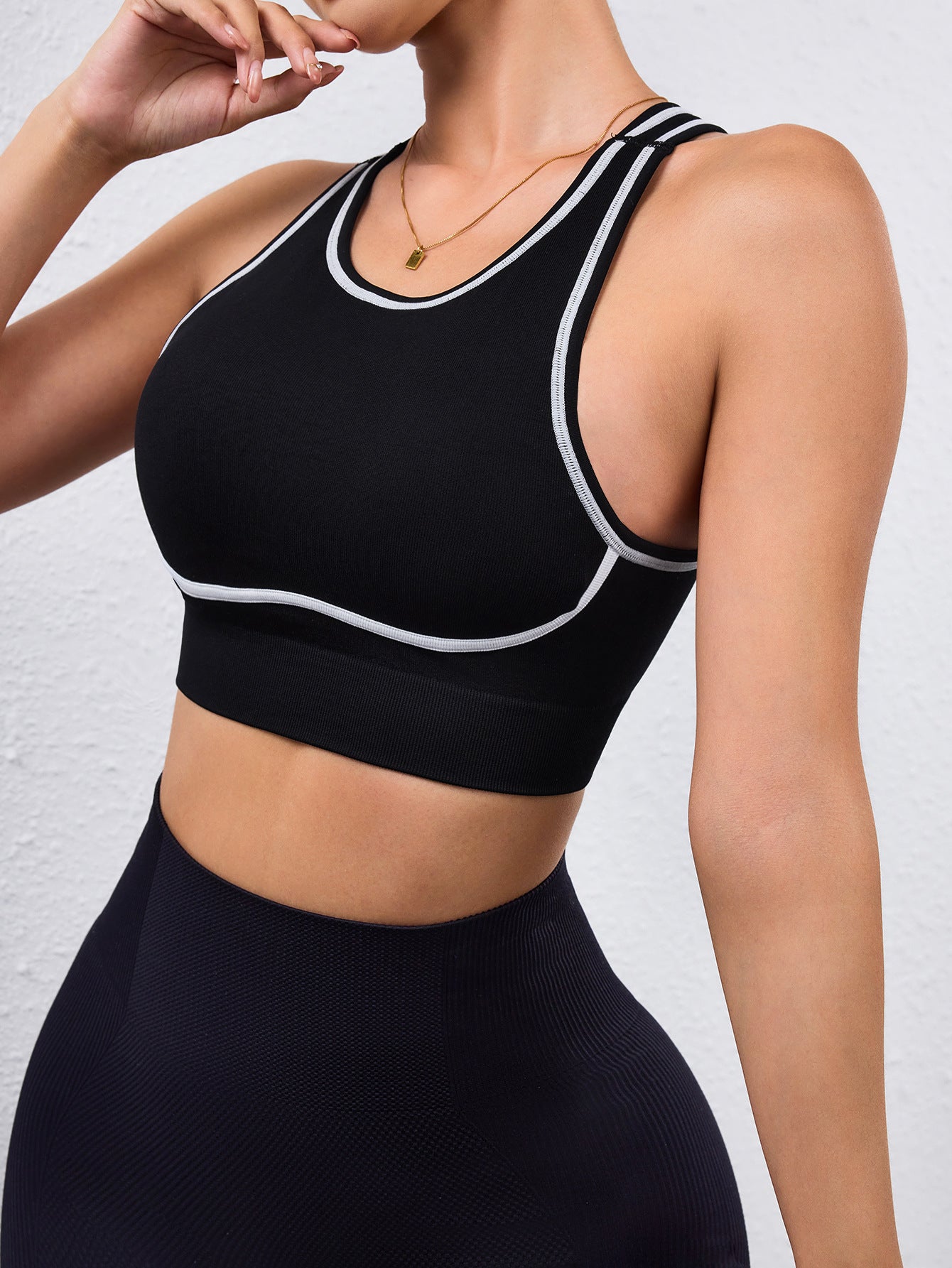 Striped High-intensity Sports Bra For Women With Chest Pads For Fitness And Running