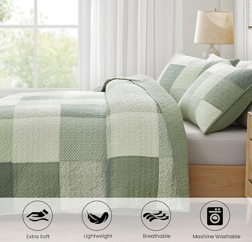 Chezmoi Collection Orna 3-Piece Chic Patchwork Quilt Set - Green Floral Patch Coverlet - Pre-Washed Cotton Lightweight Rev...