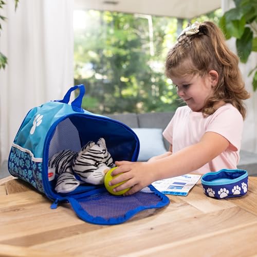 Melissa & Doug Tote & Tour Pet Travel Play Set with 2 Plush Stuffed Animals (15 pcs)