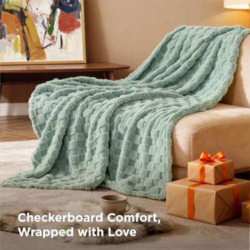 Bedsure GentleSoft Sage Green Throw Blanket for Couch - Checkered Fleece Mothers Gifts Day Blankets, Cute Soft Cozy Spring...