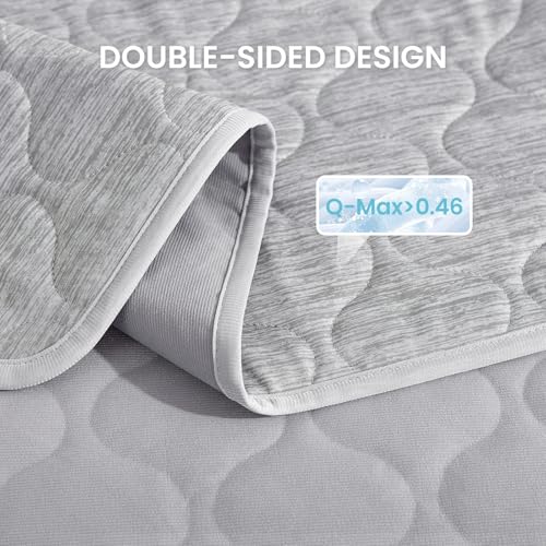 Cozy Bliss Leakproof Cooling Blanket for Medium Dogs – Q-Max>0.4, Durable & Washable Dog Cooling Mat for Hot Weather, Soft...