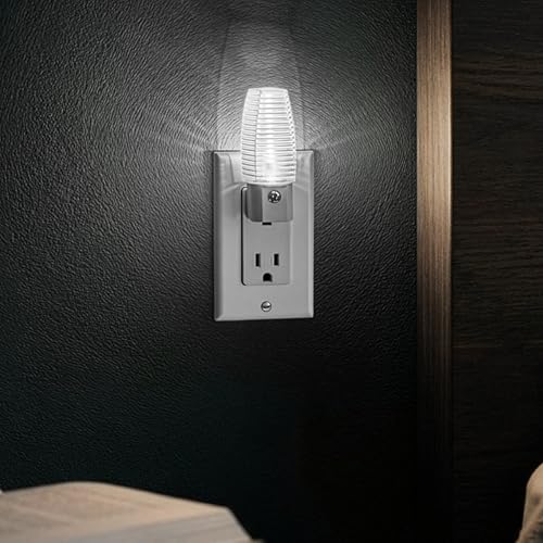 Maxxima MLN-16 LED Plug in Night Light - Features Auto Dusk to Dawn Sensor 5000K Daylight, 5 Lumens, Ideal for Bedroom, Ba...