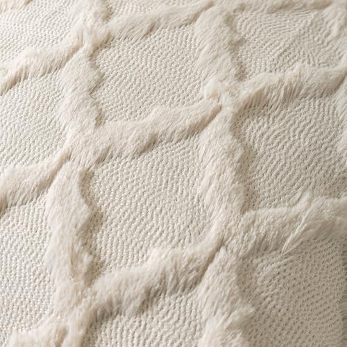 Cozoomy Set of 2 Soft Moroccan Throw Pillow Covers 18x18 Inch Plush Boho Decorative Pillow Cover Accent Cushion Case for C...
