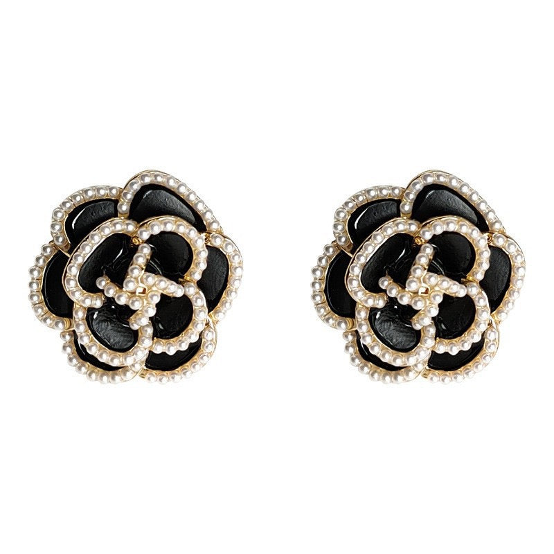 Retro Classic French Earrings For Women Black Enamel Pearl Stud Earrings Vintage Premium Jewelry