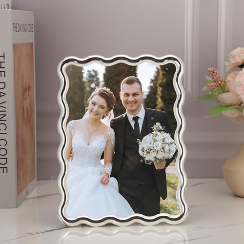 GorYeeFine Silver 5x7'' Wave Design Photo Frame,High-End Heavy Duty Metal Picture Frames 7x5'' with Velvet Back,Fashionabl...