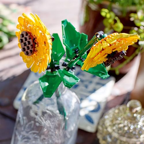 LEGO Sunflowers Building Toy for Kids, Girls and Boys Ages 8+ - Artificial Sunflowers for Home Decor and Display - Birthda...