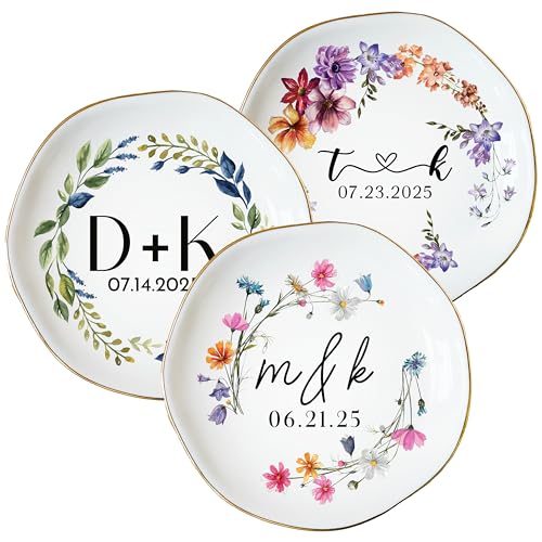 Personalized Floral Ring Dish with Couple’s Initials & Date – Custom Wedding Jewelry Holder for Bride, Engagement Ring Tra...