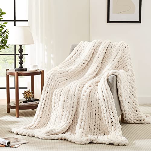 L'AGRATY Chunky Knit Blanket Throw,Soft Chenille Yarn Throw Blanket 50x60，Handmade Cable Knit Crochet Blanket,Large Knit B...