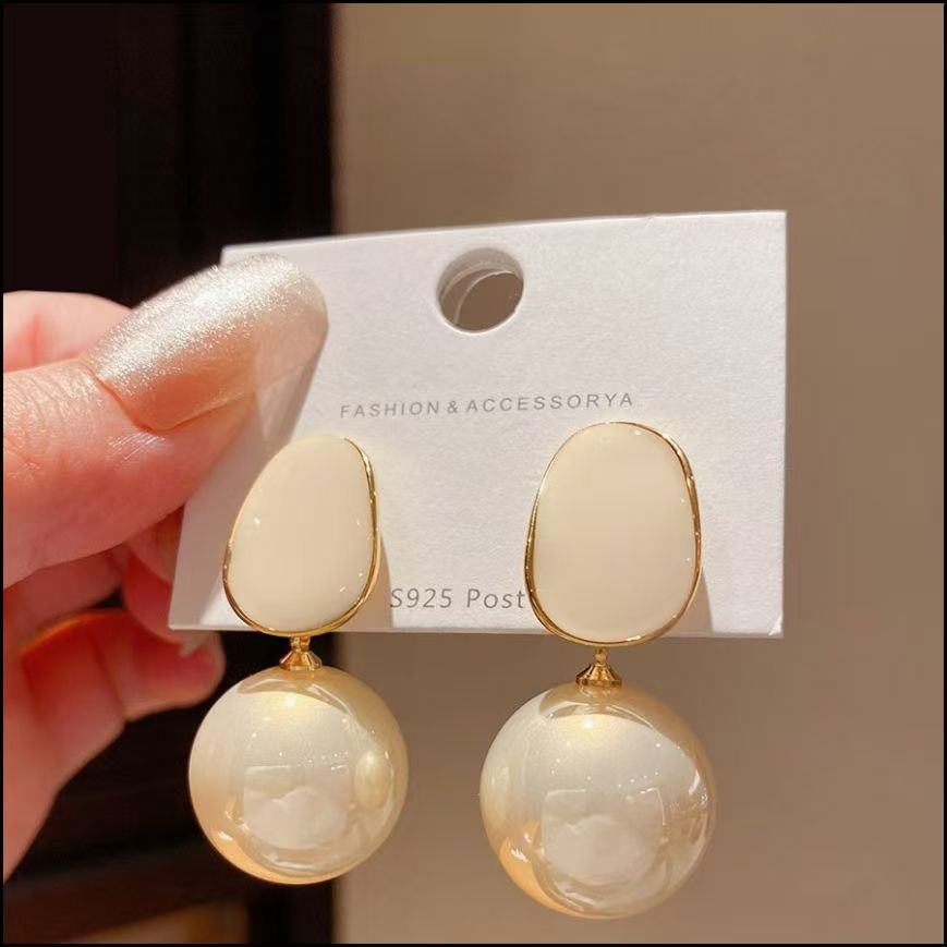 2026 New Pearl Earrings, Elegant Face-Slimming Chinese Style Women Jewelry