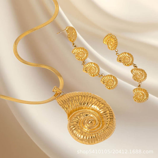 18K Gold Stainlesschain Like Flat Snake Conch Accessories Necklace