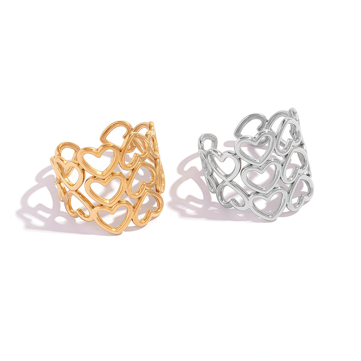 Best-selling Minimalist Hollow Heart-shaped Ring