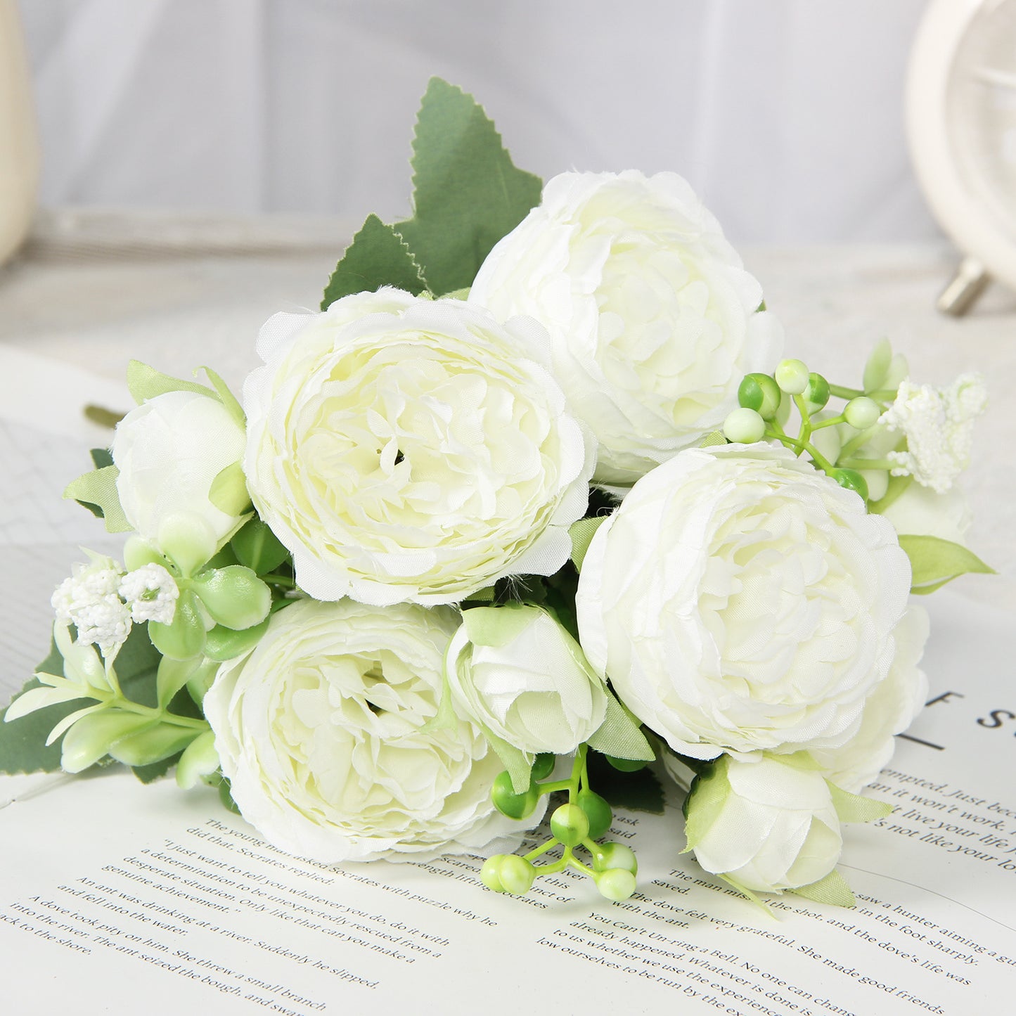 Home Wedding Rose Bouquet Made Of Silk Flowers