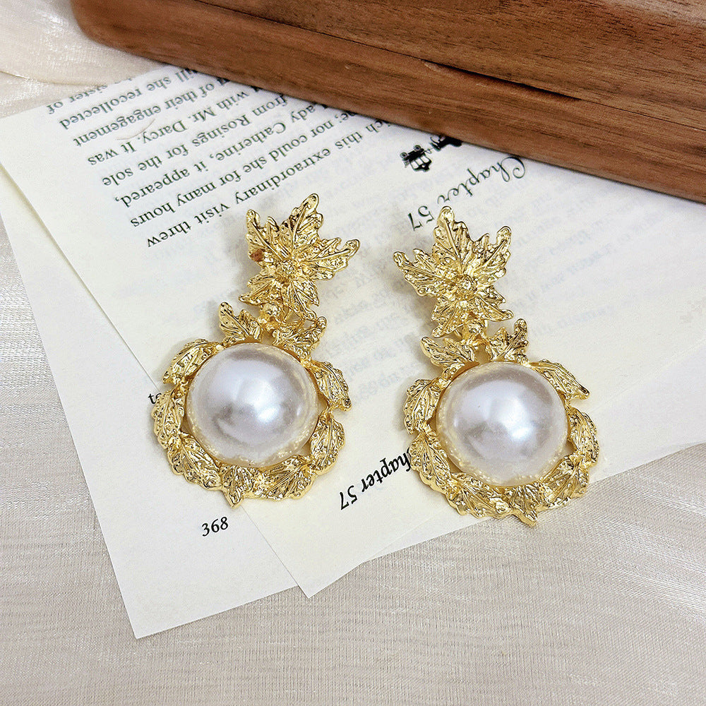 Vintage Elegant Flower Earrings - Enamel Retro Niche Style, Light Luxury Premium Versatile Ear Jewelry For Women