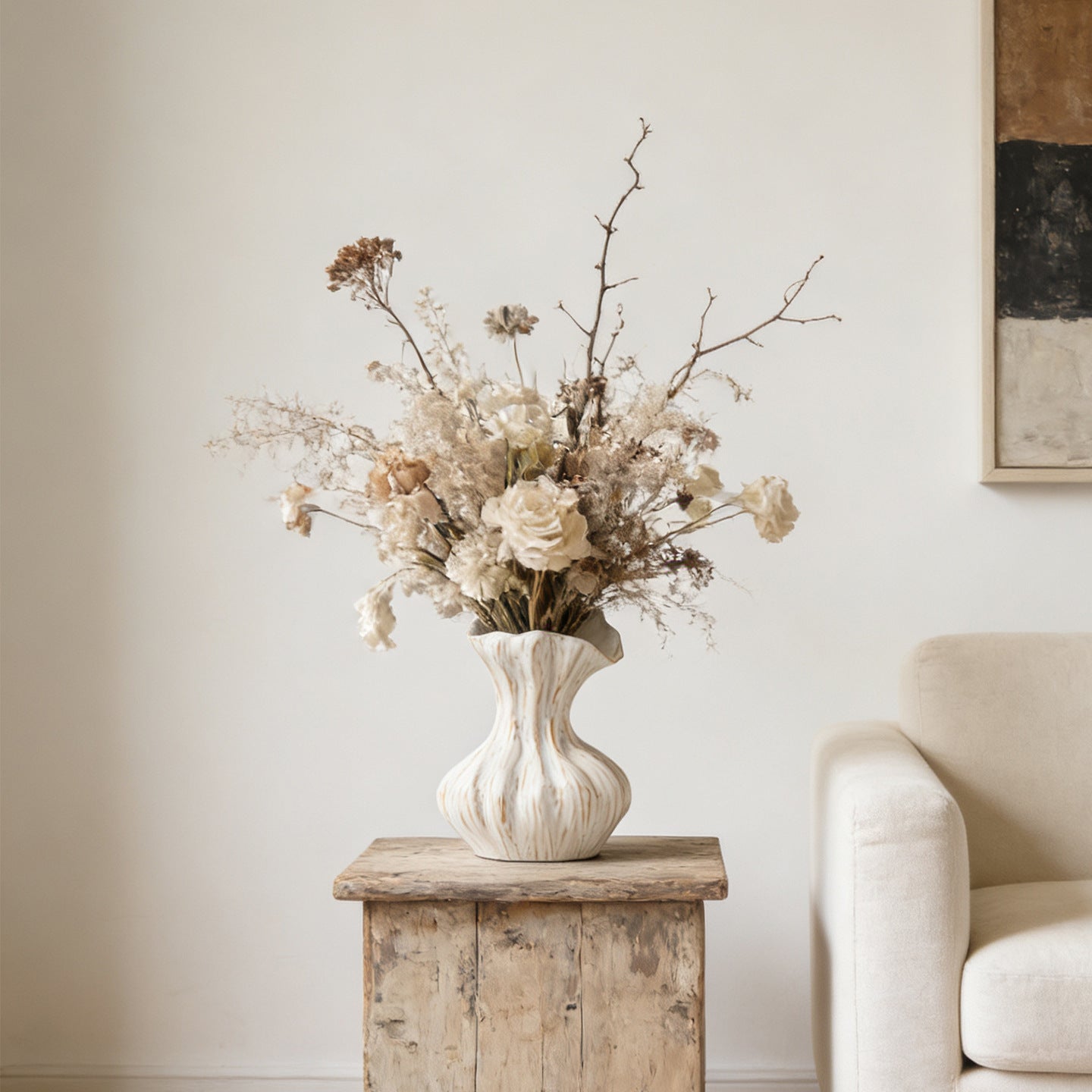 New White Creative Ceramic Vase With A Premium Feel