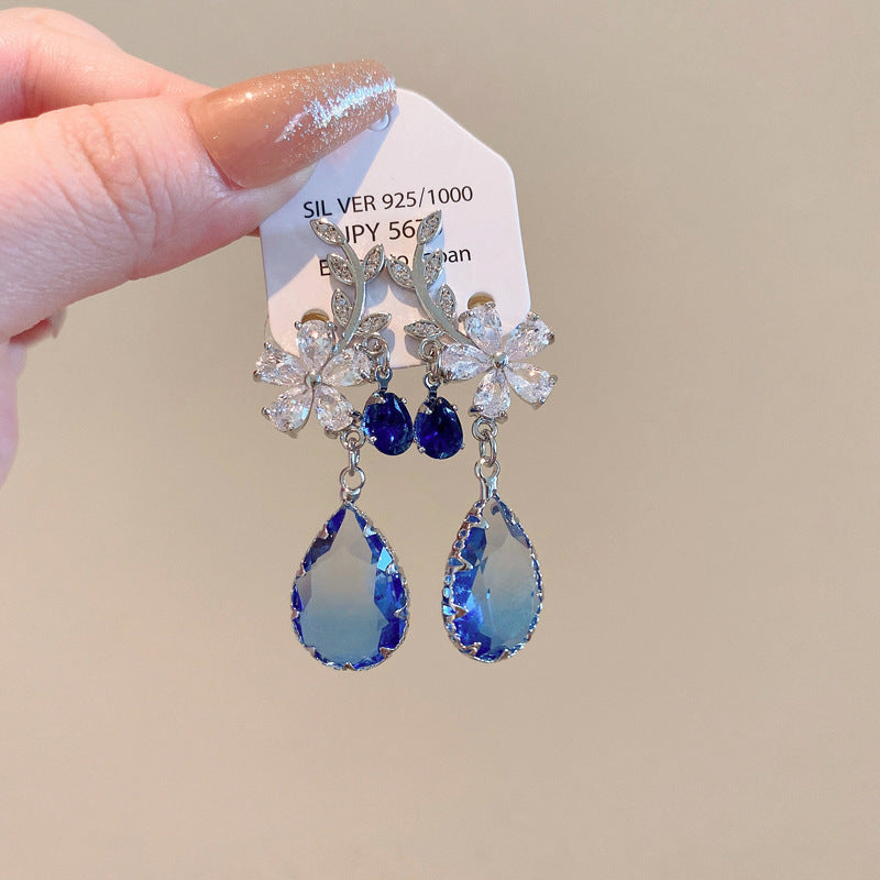 European Style Zircon Flower Earrings For Women Luxury Elegant Fashion Exquisite Niche