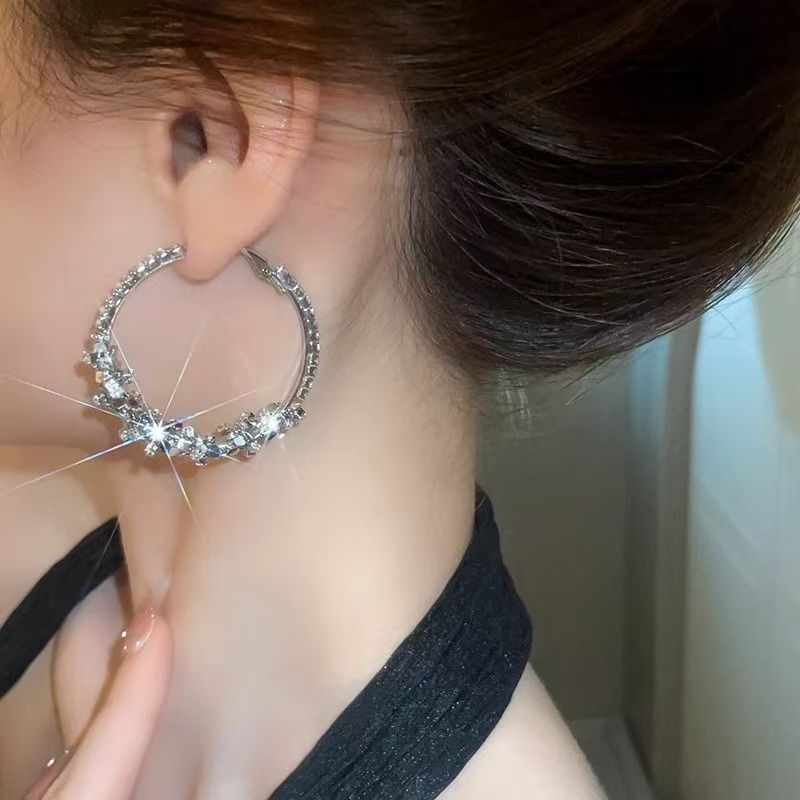 Korean Chic Style Silver Sparkling Rhinestone Big Hoop Earrings For Women, Light Luxury High-End Bold Personality Circle Stud Ear Jewelry