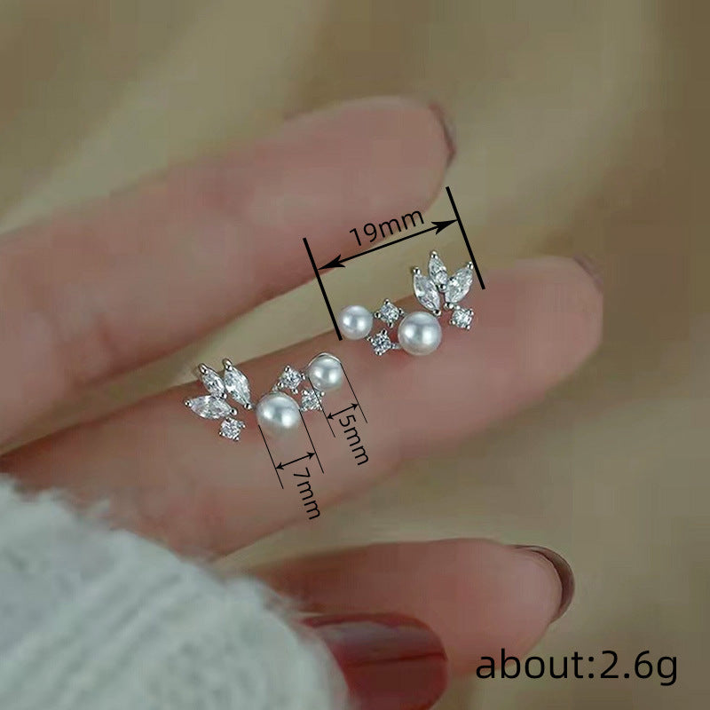 Korean-style Gentle Horse-eye Stud Earrings For Women