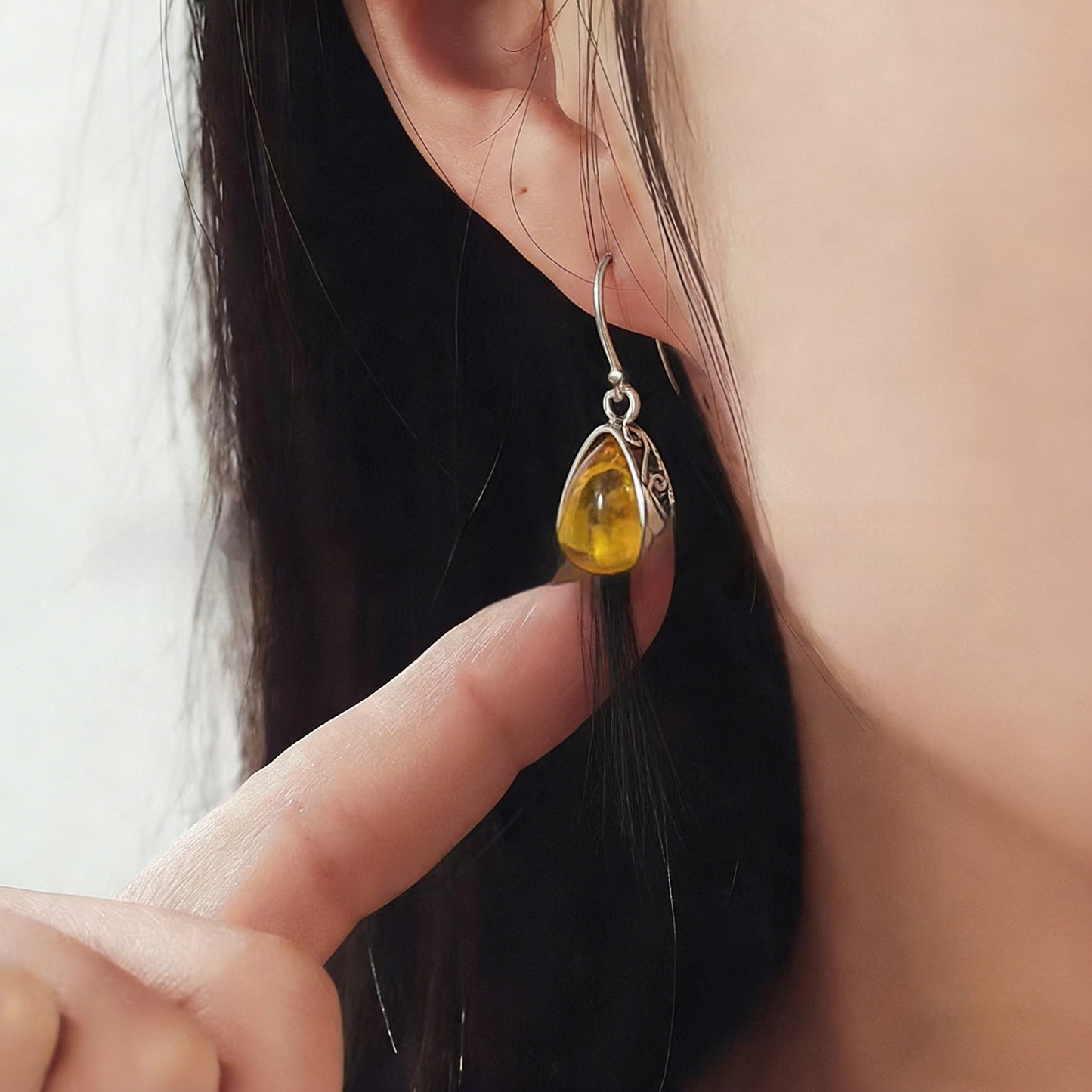 Best-selling Water-drop Earrings Retro And Creative Design For Women