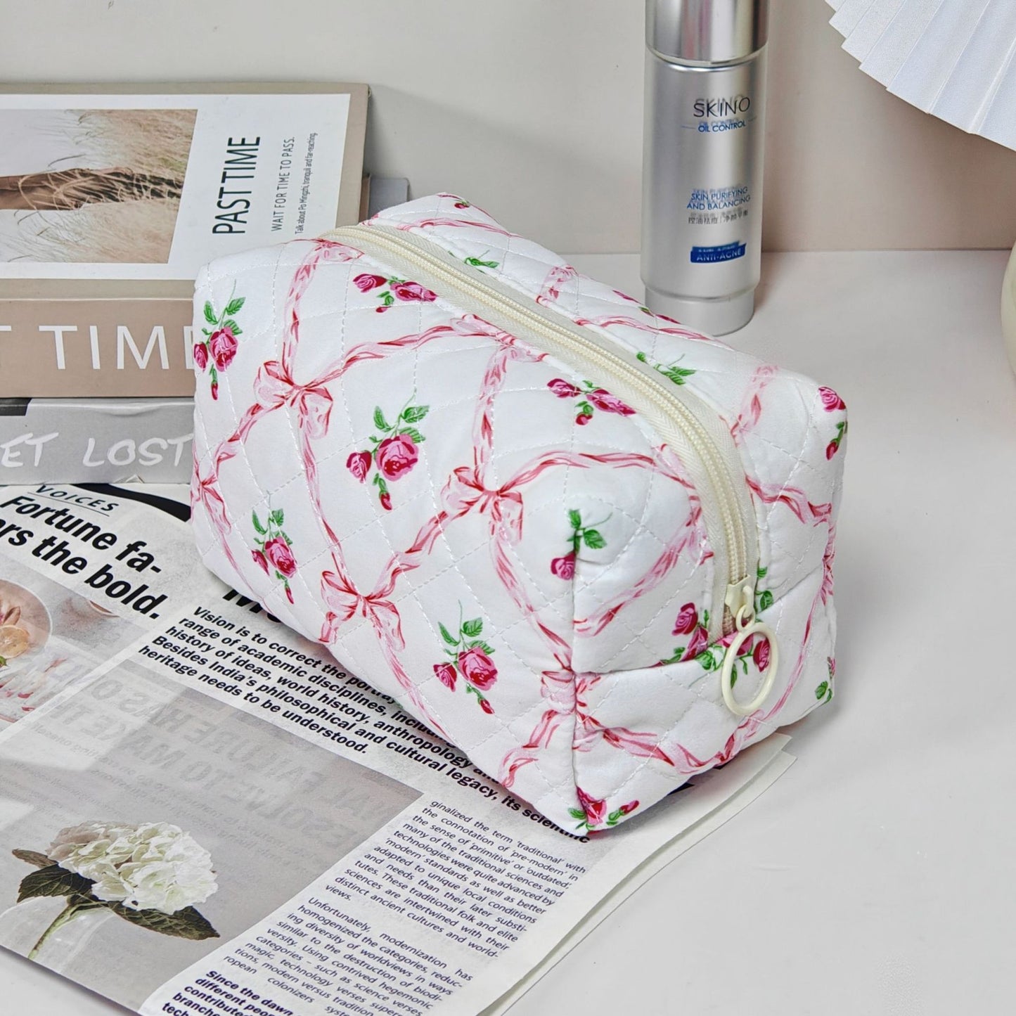 Printed Quilted Makeup Large Capacity Portable Toiletry Bag For Travel