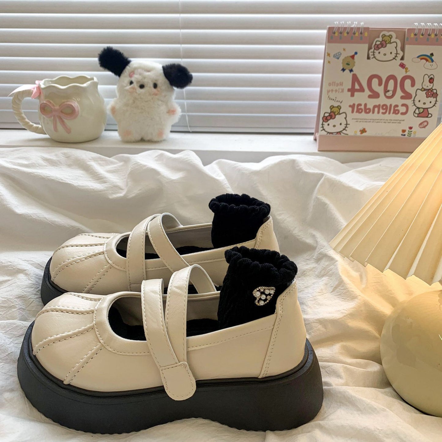 Seasonal New Japanese-style Versatile Height-increasing Leather Shoes For Women