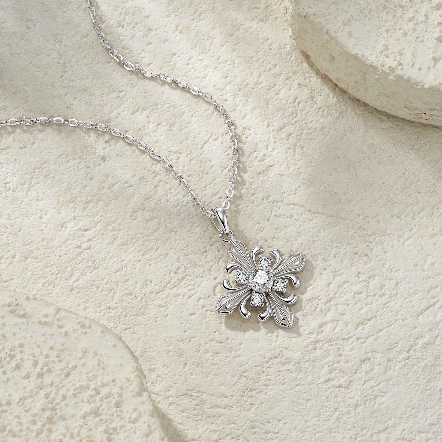 S925 Sterling Silver 0.3ct D Color VVS1 Moissanite Cross Flower Pendant Necklace 40cm Platinum Plated GRA Certified Gift Box