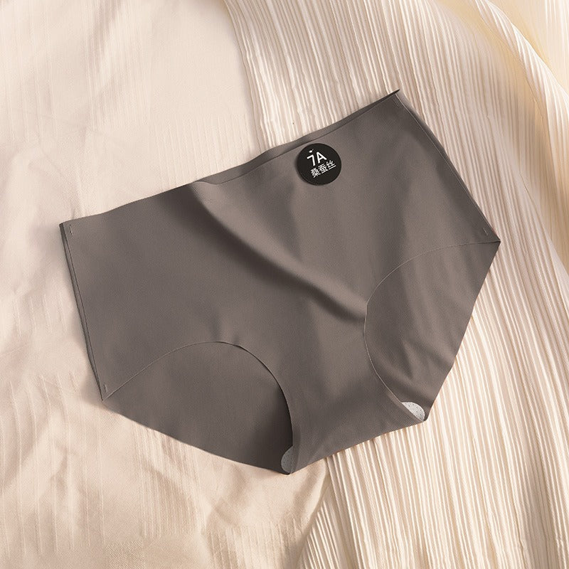 Yoga Fitness Silk Antibacterial Crotch Seamless Underwear