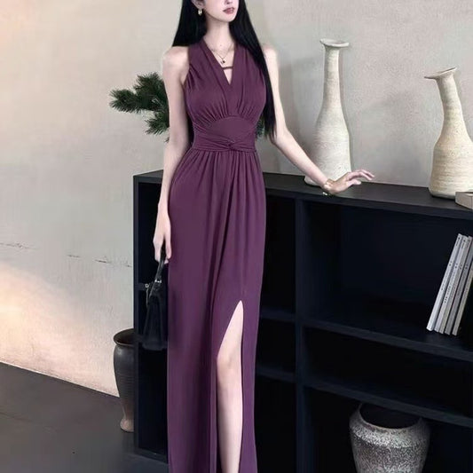 Pure And Alluring Fashion High-end V-neck Slip Dress For Women
