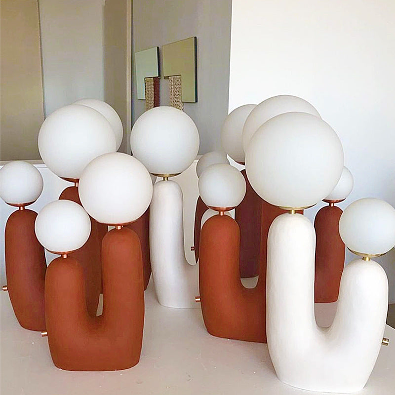 Internet-famous Resin Desk Lamp For The Study Or Bedroom