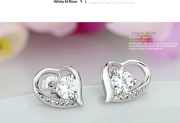 Heart-shaped Stud Earrings, Korean-style Fashionable Diamond-encrusted Womens Jewelry
