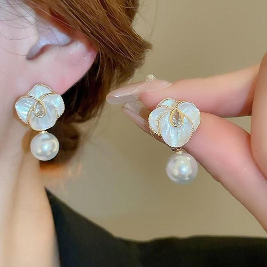 New Niche Exquisite Flower Stud Earrings For Women, Fashion Light Luxury Elegant Beaded High-End Ear Jewelry