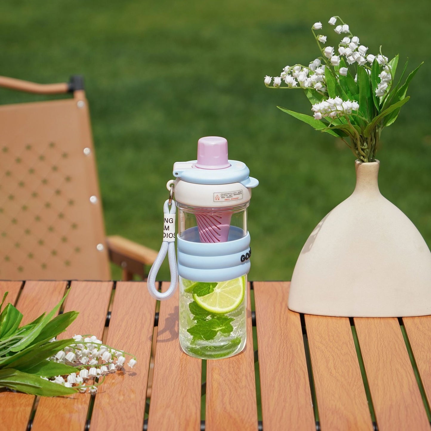 700ml High-Borosilicate Glass Cup With Straw Single-Walled Heat-Resistant Tea-and-Water Separator