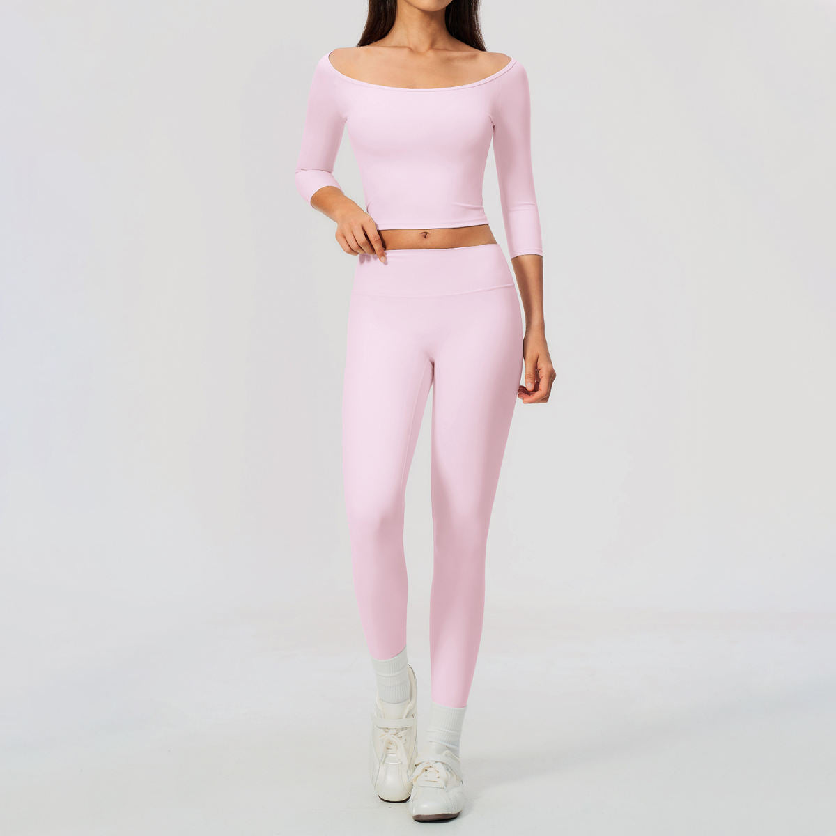 Stylish Three Quarter Sleeve T Shirt Yoga Wear Form Fitting And Slimming