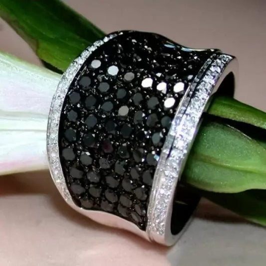 Exaggerated Fashion Personality Design Accessories, Popular Niche Style