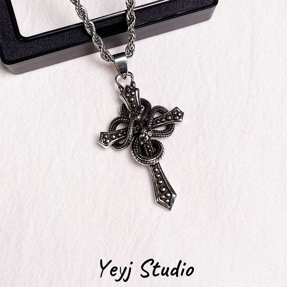 1pcs Vintage Twisted Chain Snake Wrapped Cross Pendant Necklace, Dark Punk Gothic Style, For Men Street Biker Party Wear & Male Holiday Gifts
