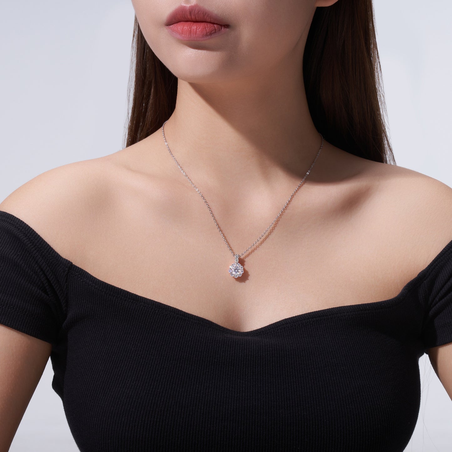 S925 Sterling Silver 1ct D Color VVS1 Moissanite Necklace 40cm Halo Design Platinum Plated GRA Certified Gift Box