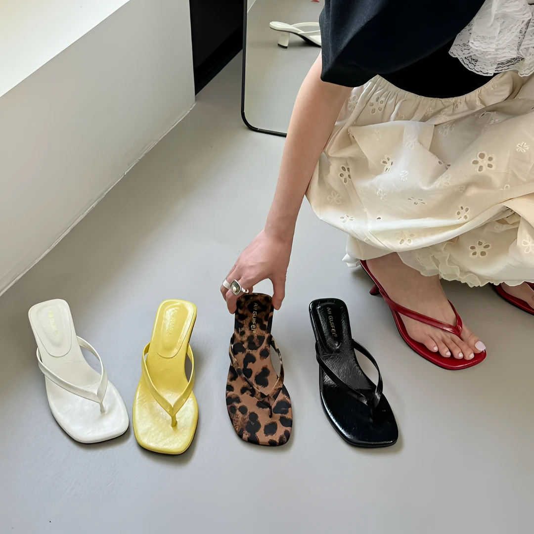 Open-toe Square-toe Low-heeled Shoes Korean-style Elegant And Minimalist With A Strappy Design