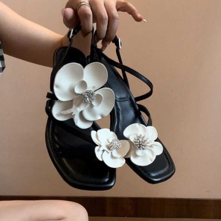 2026 Summer New Arrival, Fairy Style Floral Thong Low-Heel Sandals For Women, Square Toe Elegant Vacation Fashion Sandals