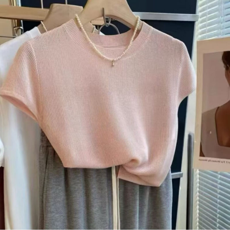 Korean-style Elegant Round-neck Minimalist Knitted Short-sleeve Top For Women