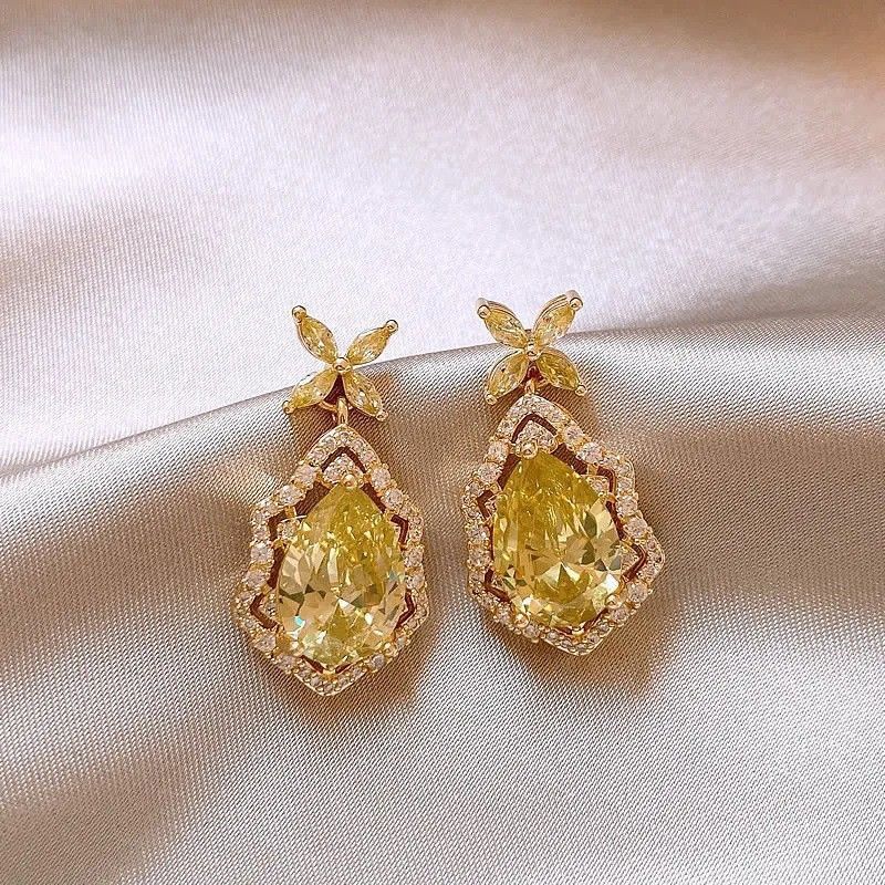 French Style Olive Green Oval Earrings For Women, Light Luxury Misty Forest & Mint Mambo Fashion High-End Ear Jewelry