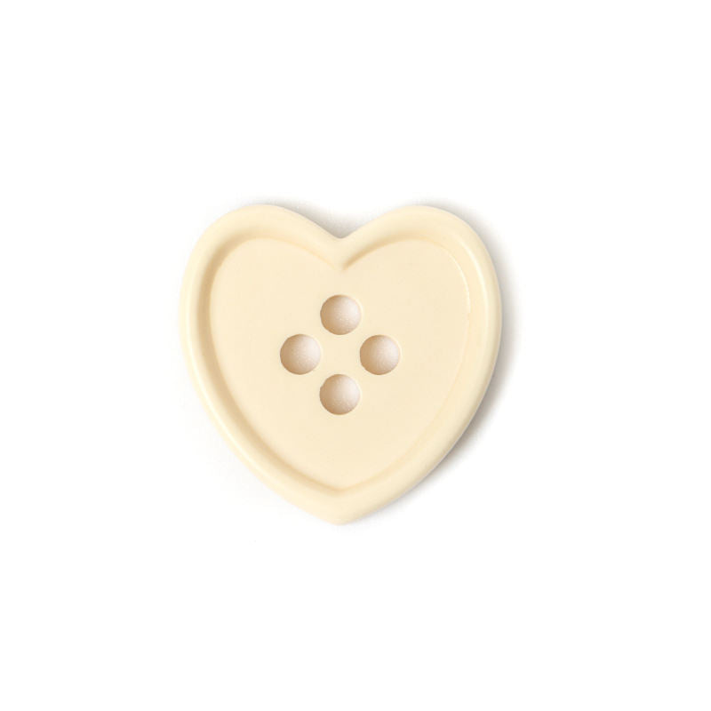 High-grade Resin Love Button Thin Edges Clothing Accessories